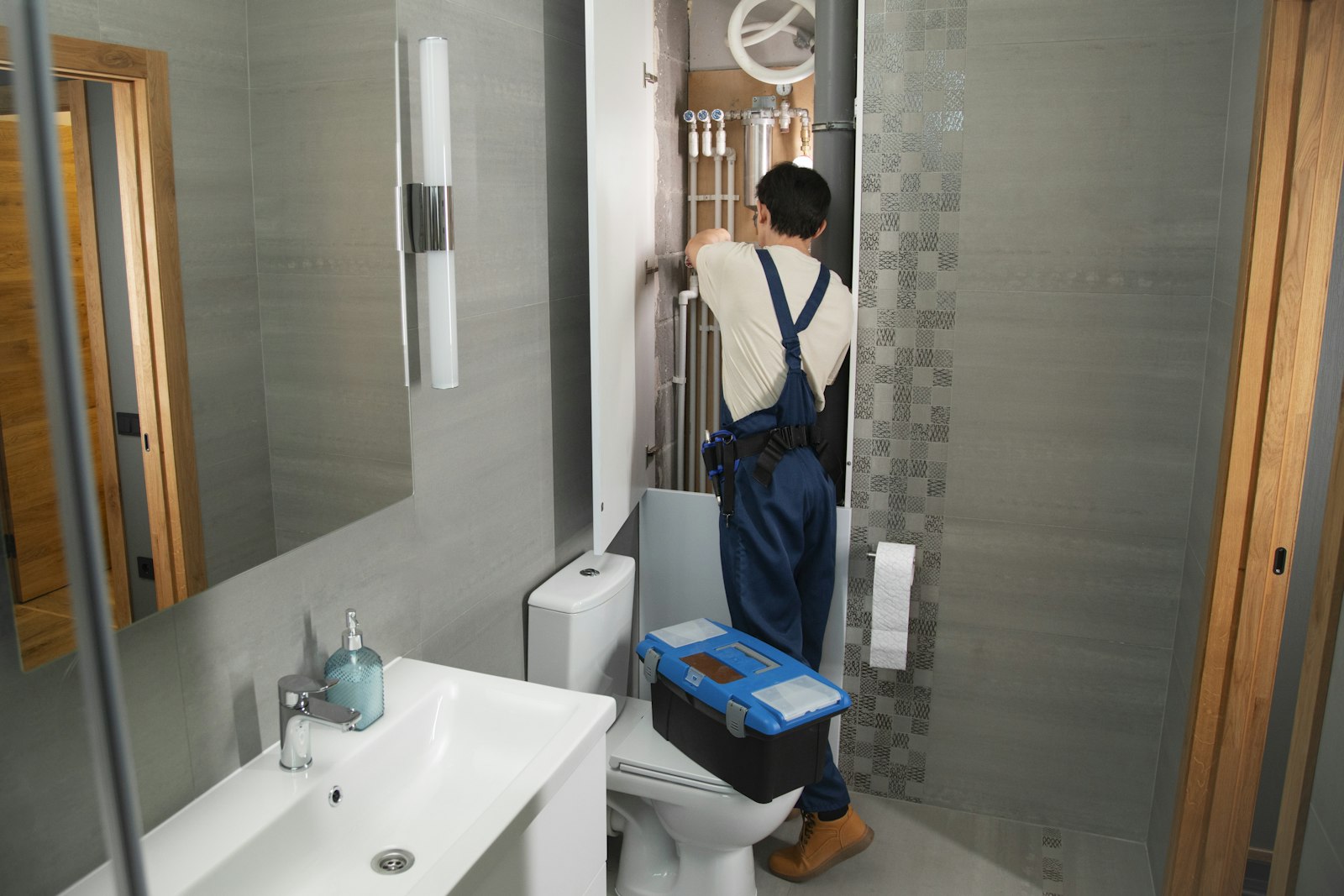 Bathroom Plumbing & Remodeling